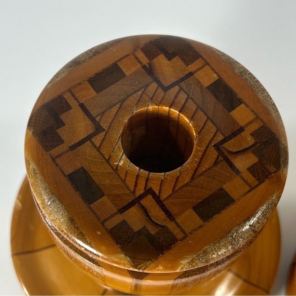 Hand turned wooden candle stick holders lacquered signed - Picture 11 of 13